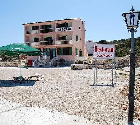 Antonio Bed & Breakfast *
